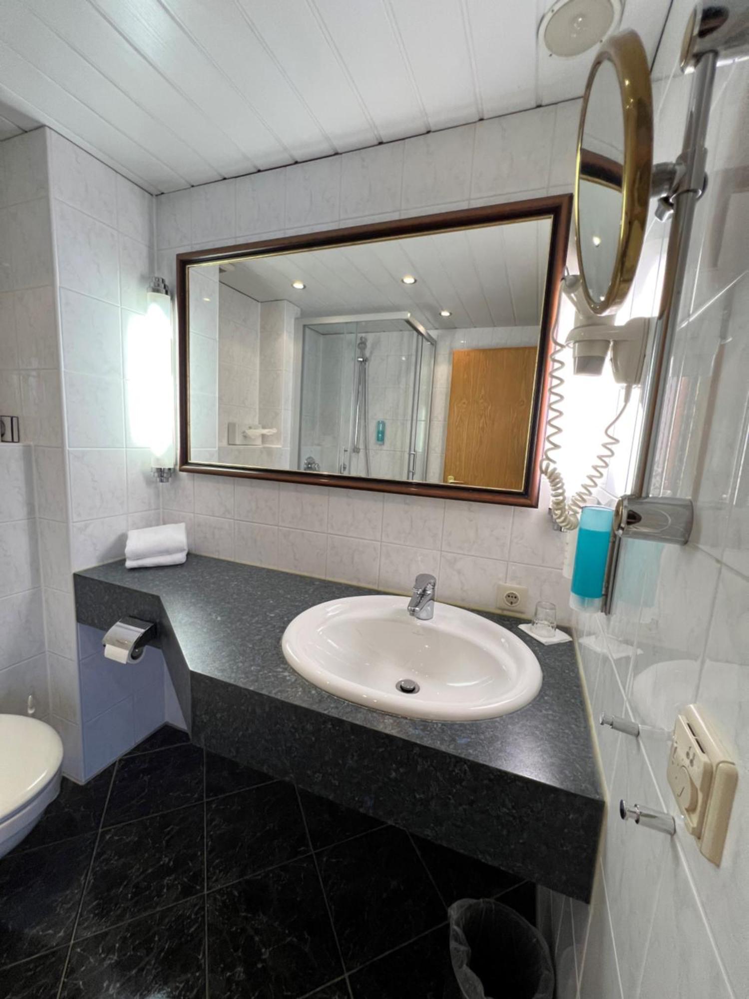 Hotel Exquisit ミンデン 部屋 写真